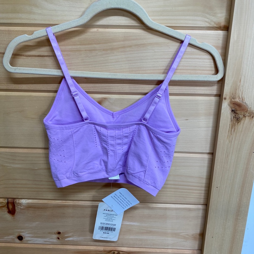 Fabletics Sync Seamless Bra - Picture 3 of 3